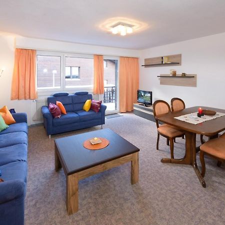 Apartment Eggeri - Das Sportliche Grächen Esterno foto